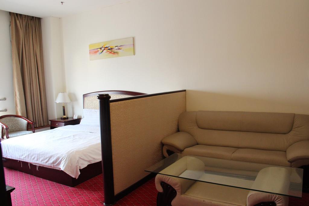 Super 8 Beijing Yizhuang Tianbao Hotel Bilik gambar