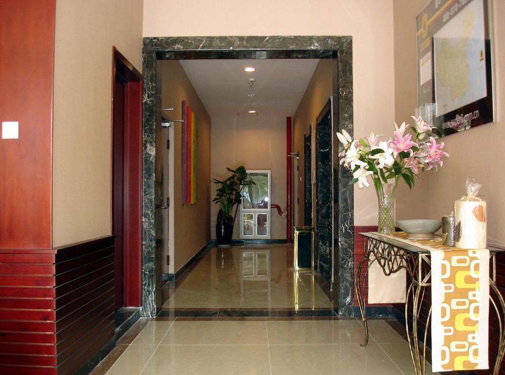 Super 8 Beijing Yizhuang Tianbao Hotel Luaran gambar